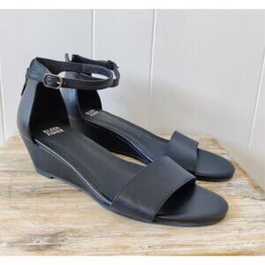 Eileen Fisher Mara Ankle Strap Wedge Sandal In Black Leather Size 10